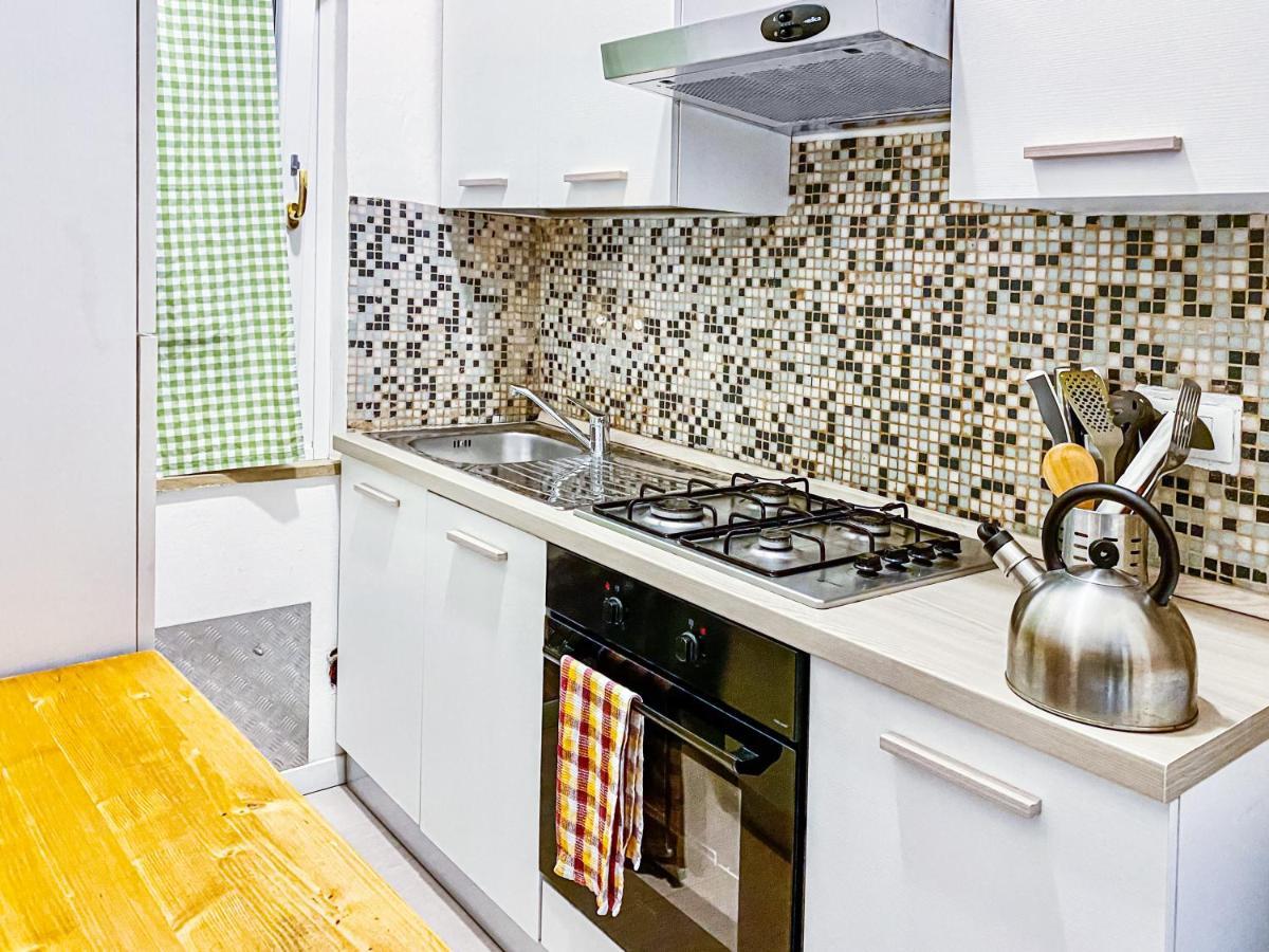 فندق Tra Piazza Erbe E Piazza Bra Raffinata Maison فيرونا المظهر الخارجي الصورة