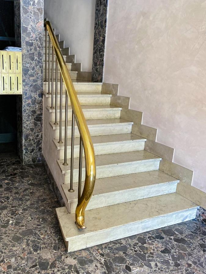 فندق Tra Piazza Erbe E Piazza Bra Raffinata Maison فيرونا المظهر الخارجي الصورة