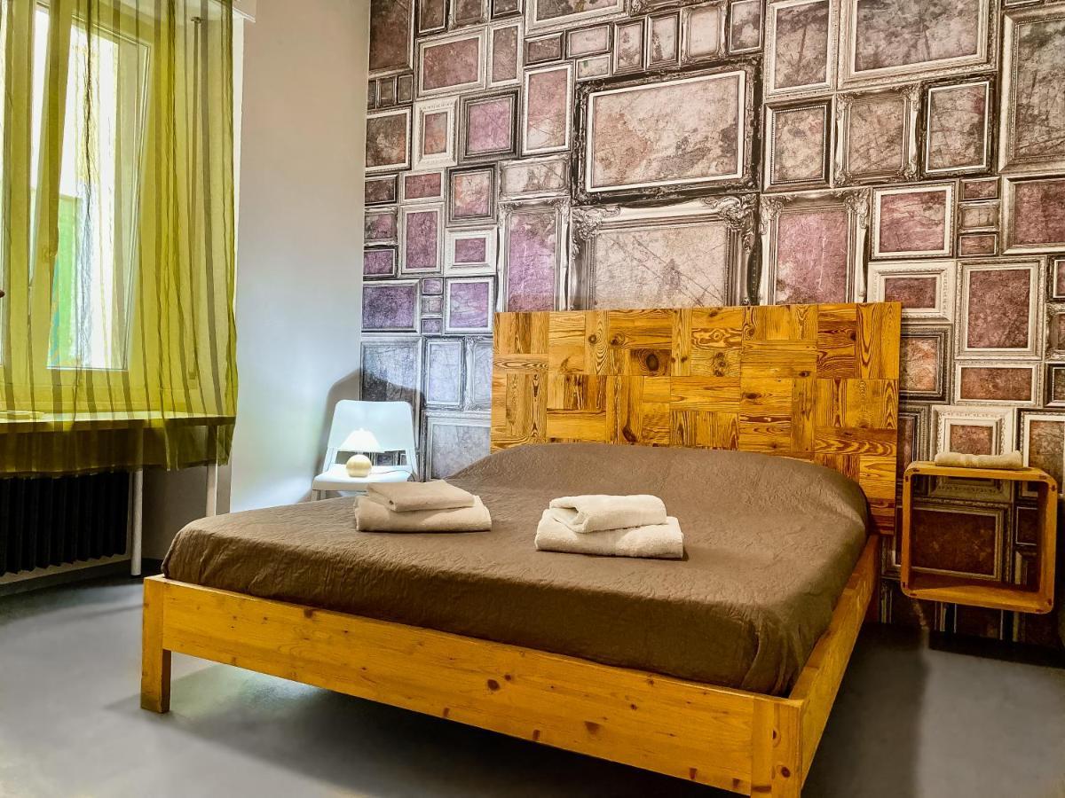 فندق Tra Piazza Erbe E Piazza Bra Raffinata Maison فيرونا المظهر الخارجي الصورة